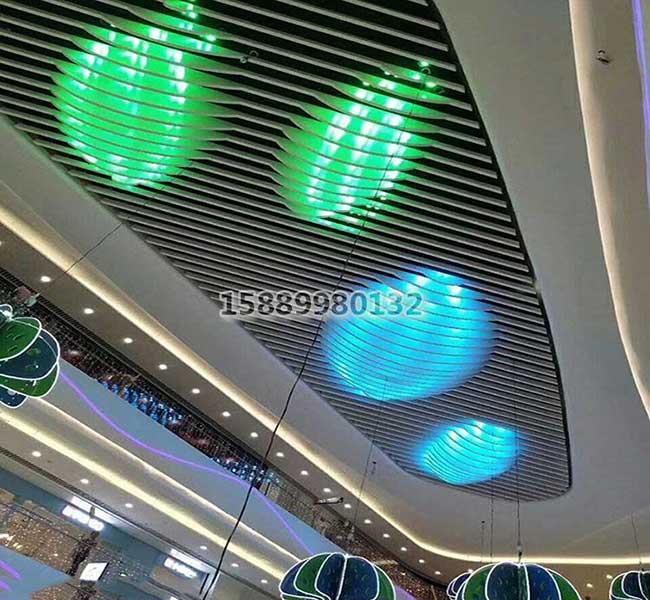 弧形铝方通吊顶