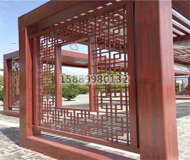 风景区木纹铝窗花效果图