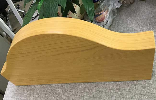 弧形木纹铝方通